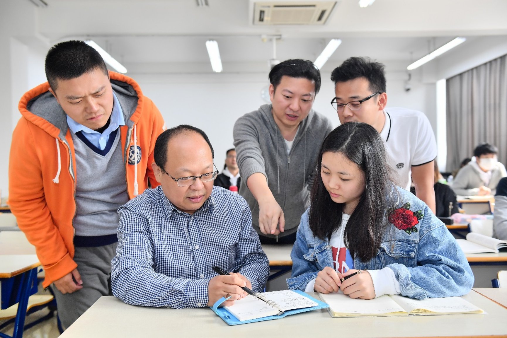 D:\课题申报研究与评奖\北京市教学名师\北京市教学名师\崔学刚申报材料\崔学刚-最终申报材料\崔学刚-最终申报材料\best365官方网站登录入口-崔学刚-照片2.jpg